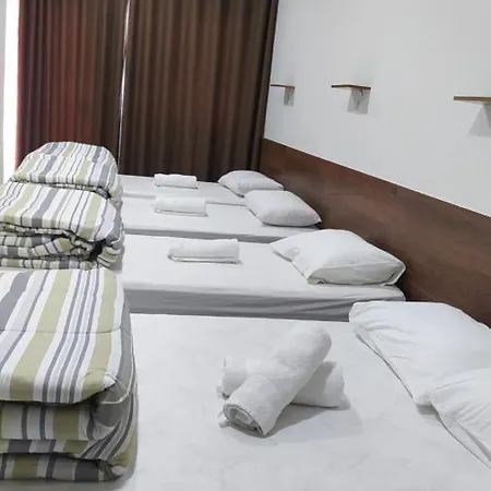 Villa Flat Familiar Com Ar,Wi Fi,Cozinha E Garagem Aparecida  Exterior foto