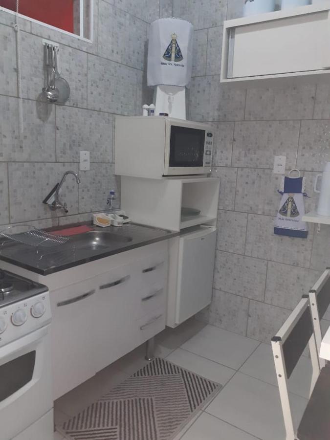 Flat Familiar Com Ar,wi Fi,cozinha E Garagem Holiday home